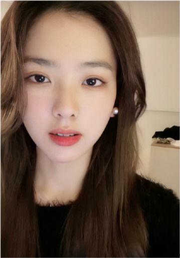 快手女网红吃瓜,瓜香四溢引网友热议